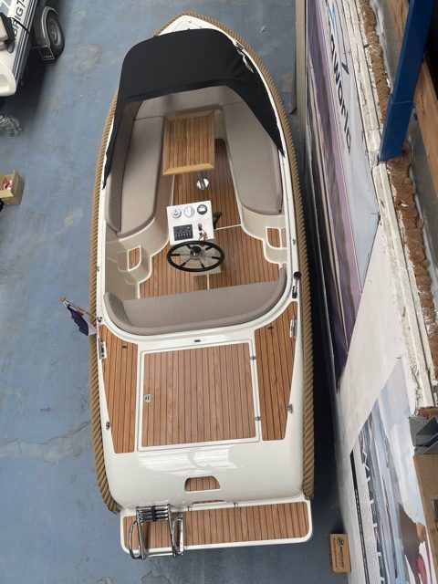 Gentle 590 Tender — foto 28 van 55