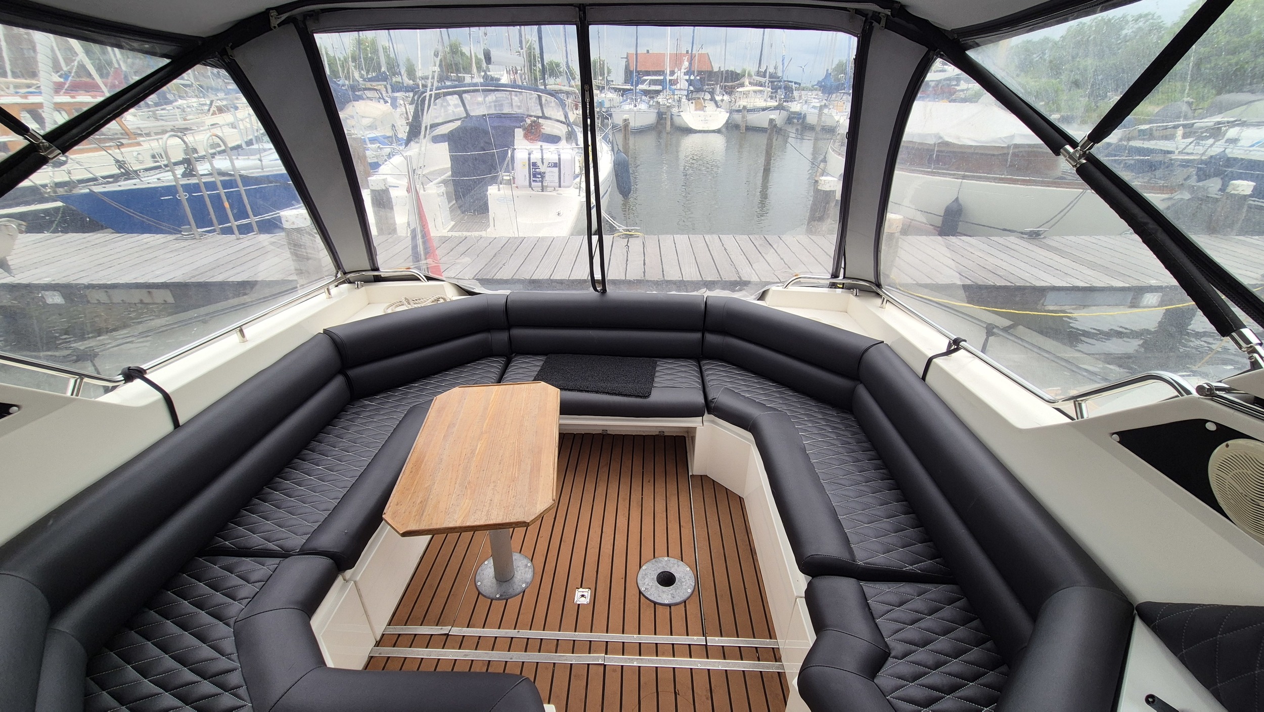 Sunseeker 38 Martinique — foto 15 van 52