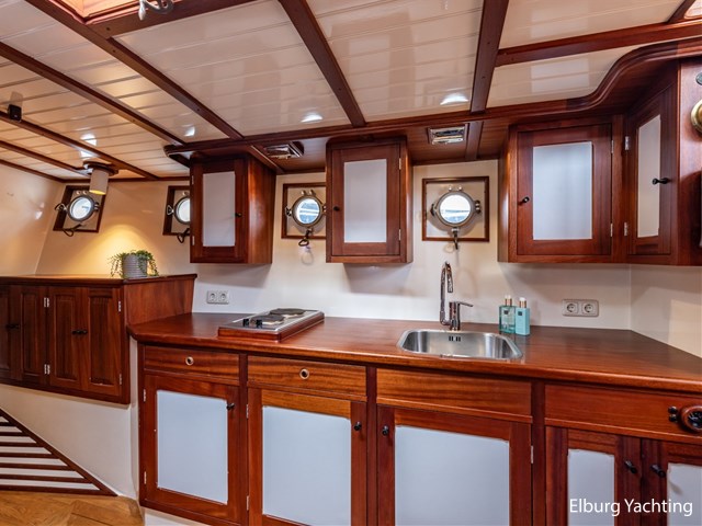 De Vries Lentsch Bromo - Full refit — foto 26 van 100