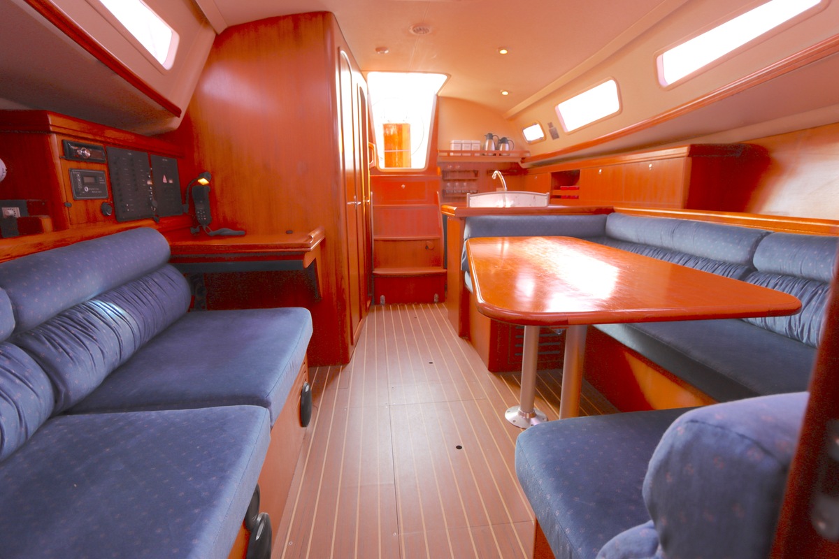 Hunter 33 — foto 13 van 52
