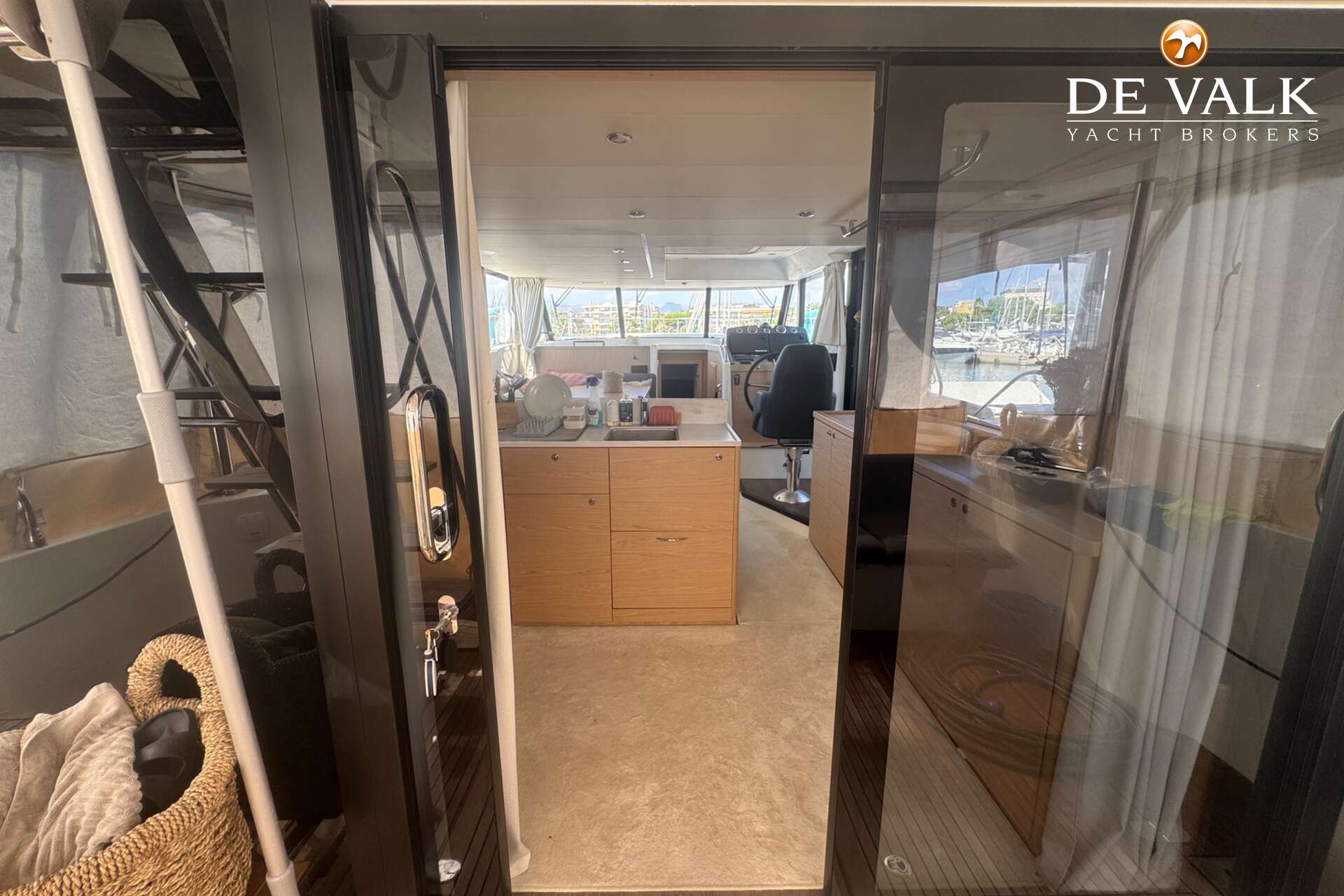 Beneteau Swift Trawler 48 — foto 18 van 35