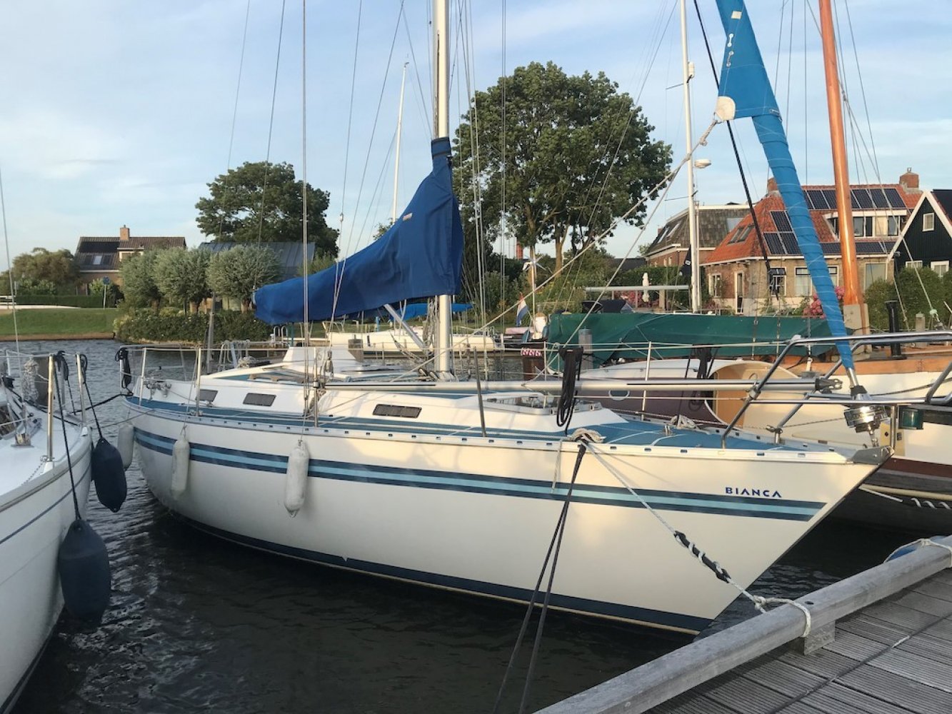 Bianca - Sailing Yacht - GRP (Polyester) - 1990 - € 19.900