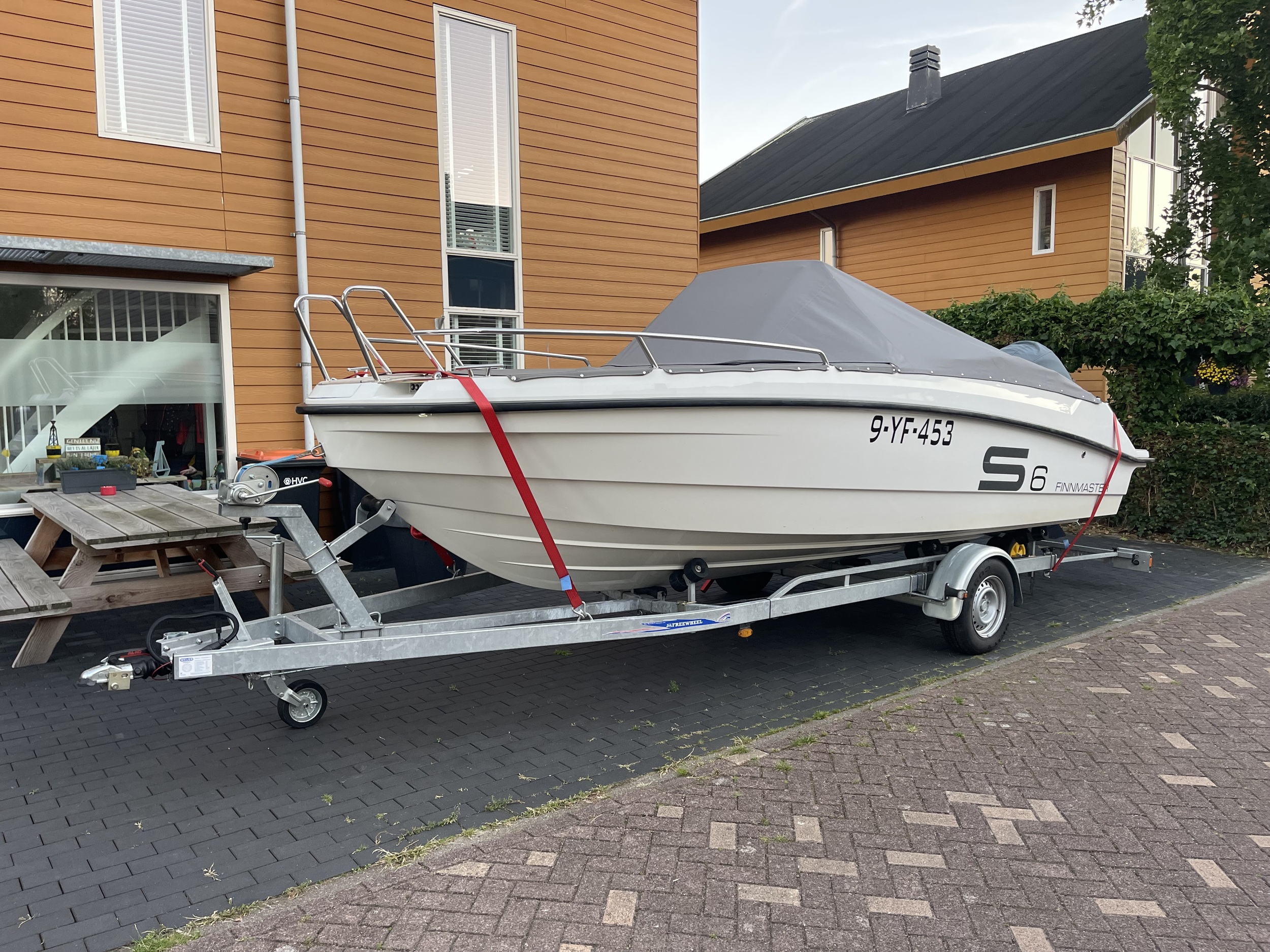 Finnmaster S6 Met Yamaha 150pk (uit 2020) — foto 26 van 29