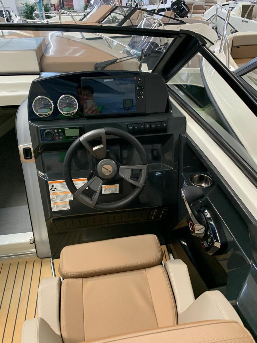 Quicksilver 675 Activ Cruiser — foto 13 van 41