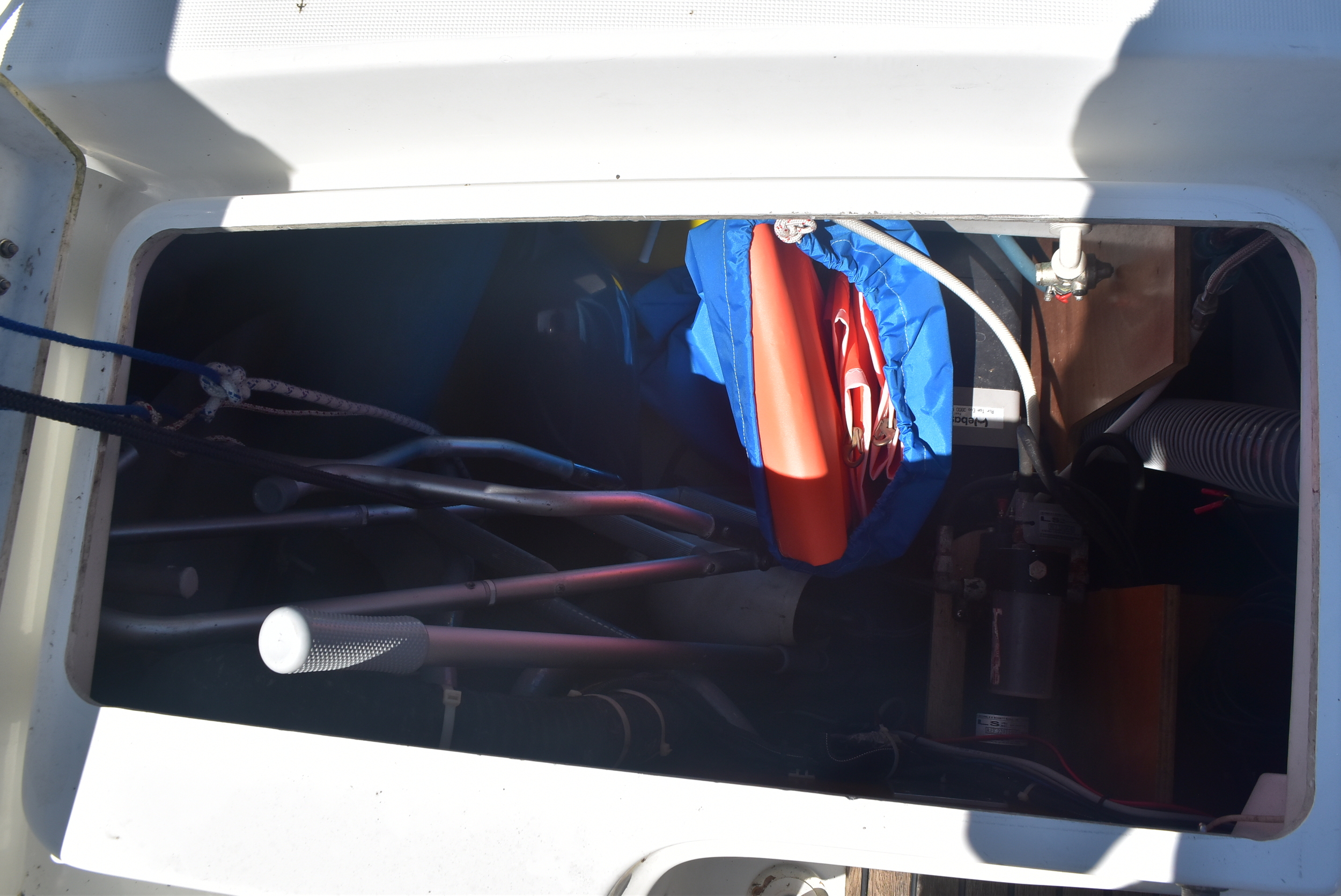 Beneteau Oceanis 37 — foto 26 van 36