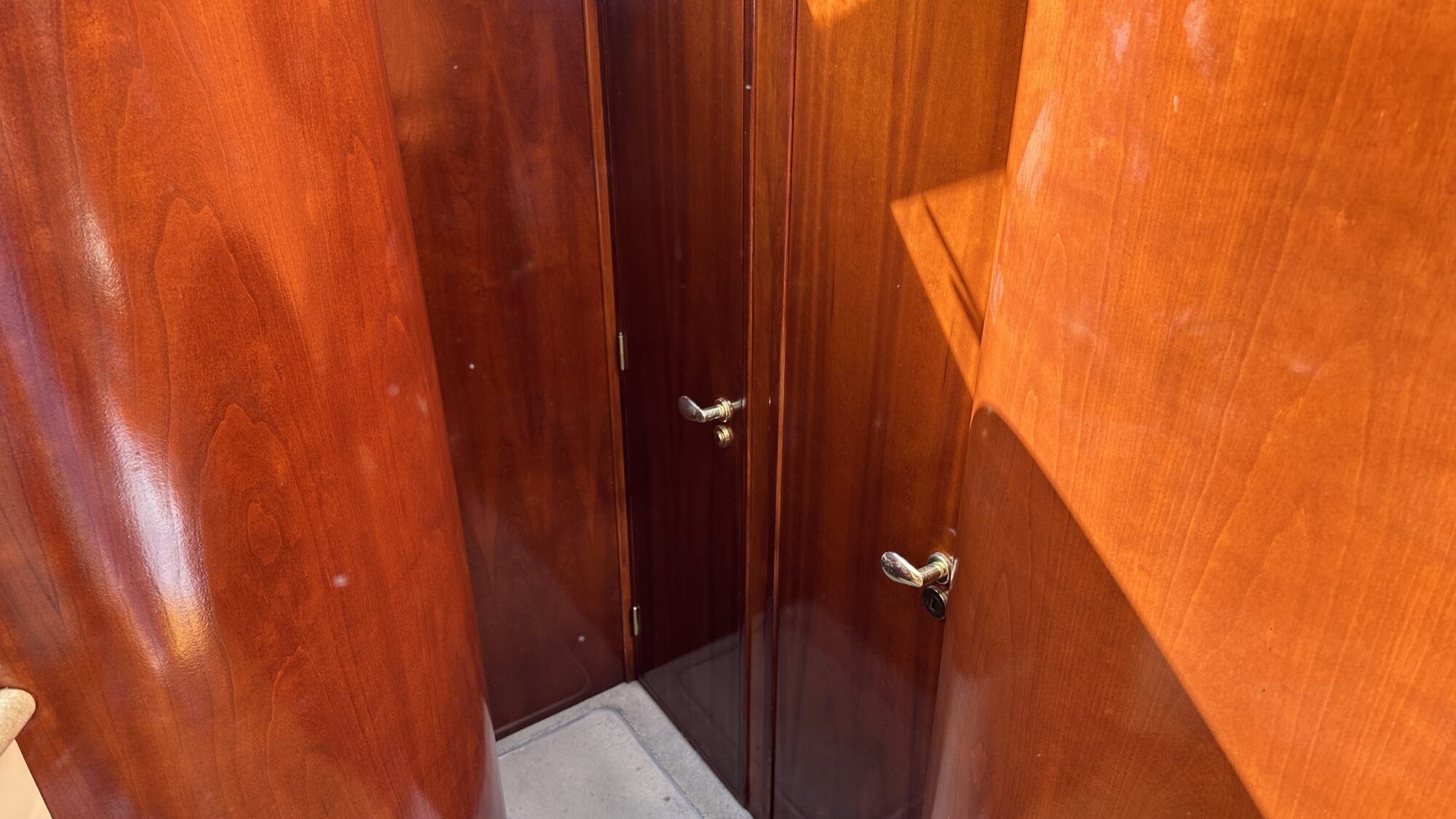 Fairline Phantom 40 Flybridge — foto 41 van 57