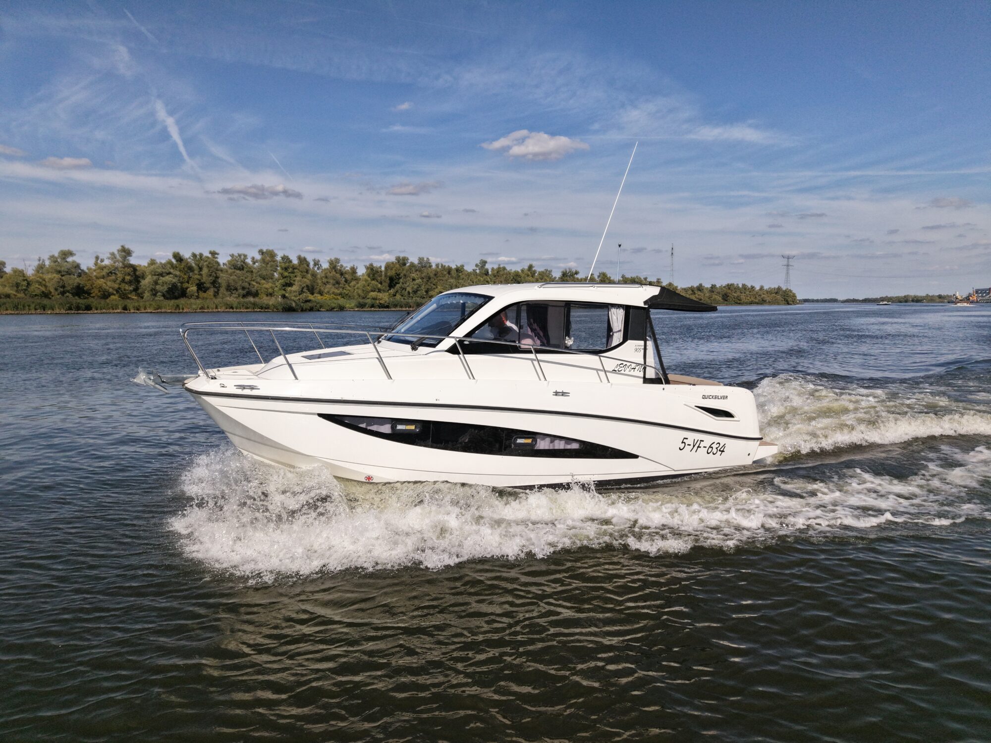 Quicksilver 905 Activ Weekend — foto 2 van 32