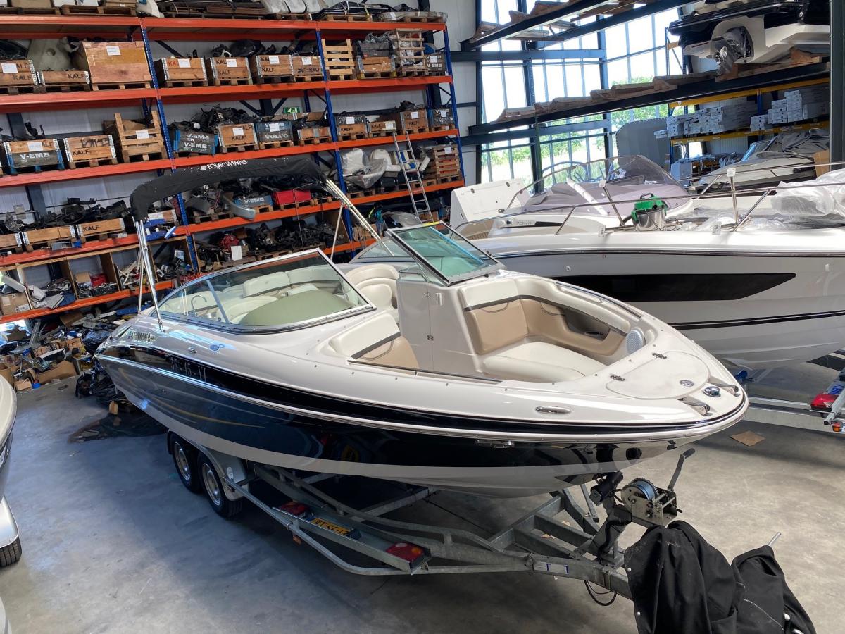 Four Winns 240 Horizon Bowrider — foto 19 van 22