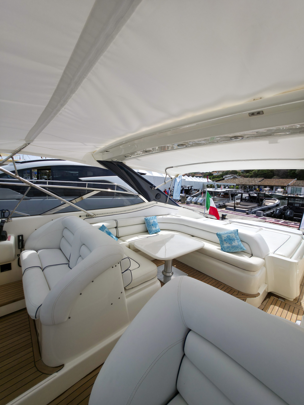 Sunseeker 63 Predator (Gedupliceerd) (Gedupliceerd) — foto 5 van 19