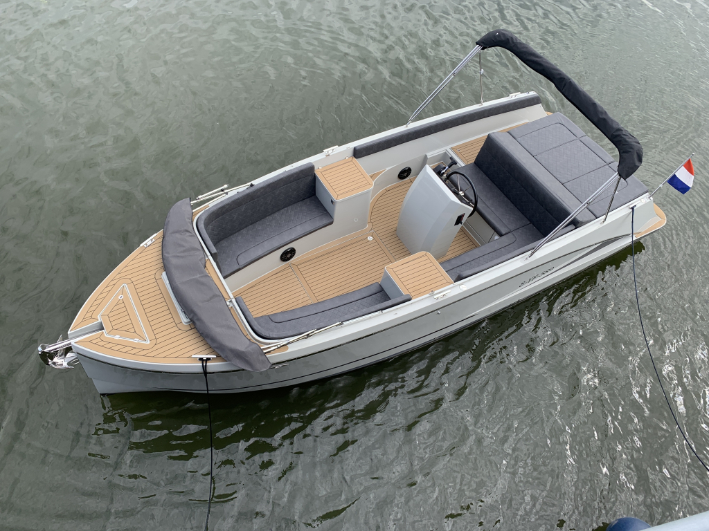 Maxima 740 Tender | Zelf samenstellen vanaf €42.950,- — foto 7 van 32