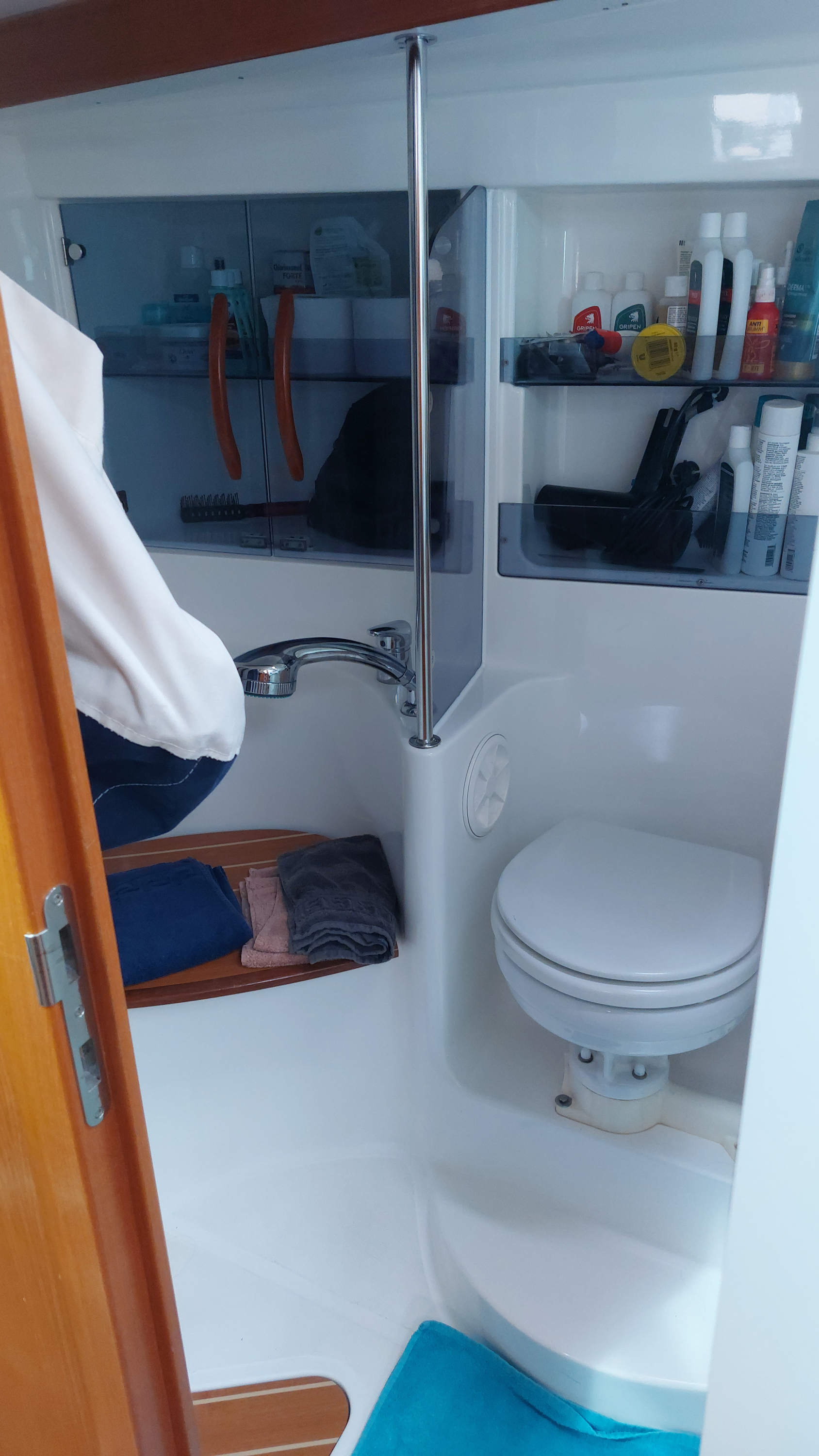 Dufour 38 Classic — foto 14 van 21