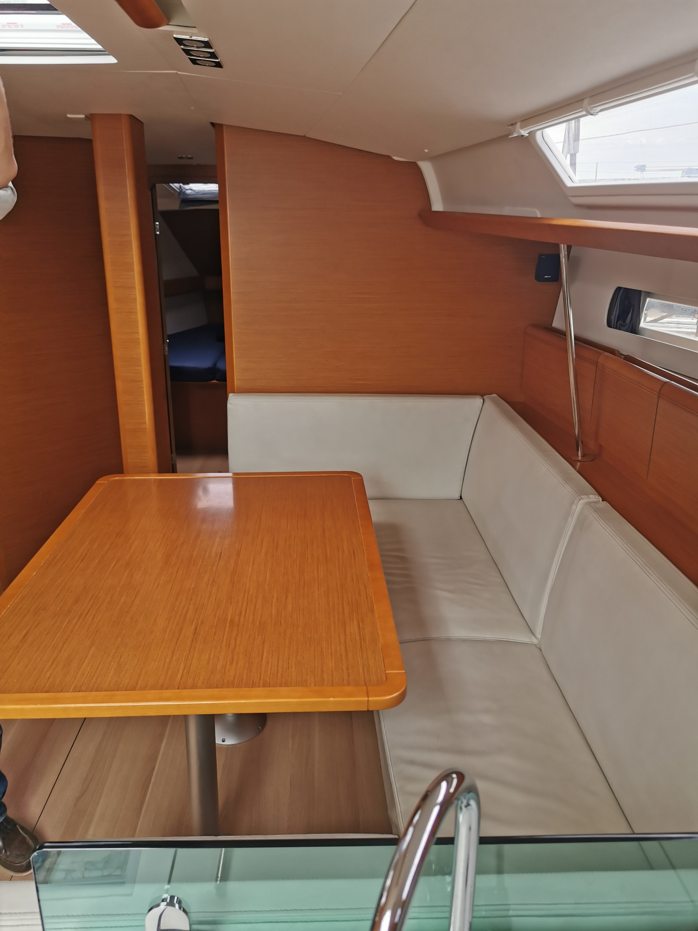 Sun Odyssey  449 — foto 5 van 20