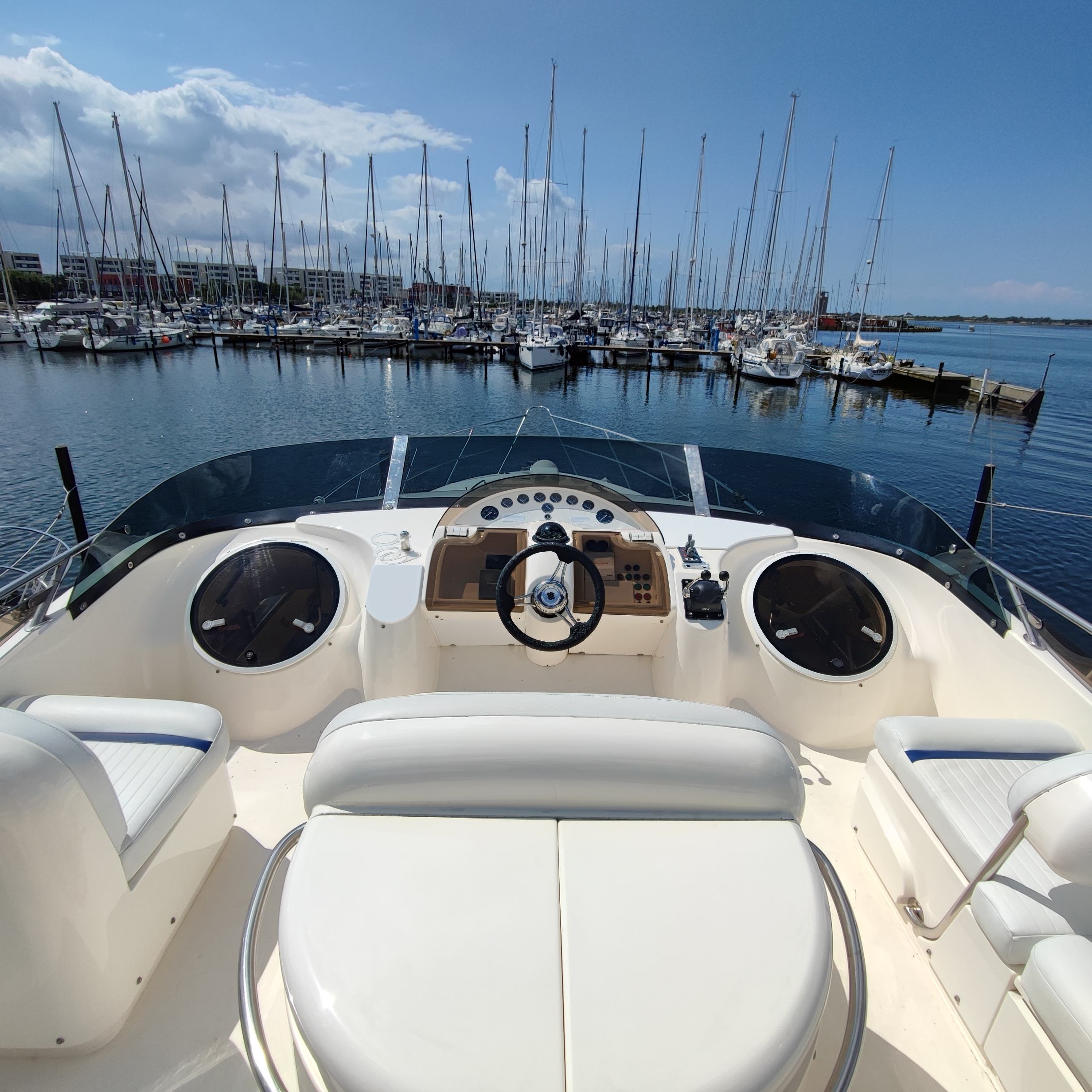 Fairline Squadron 50 — foto 17 van 24
