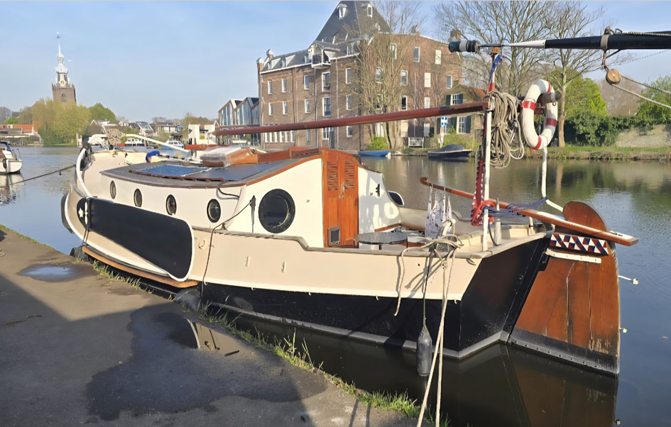 Zeeschouw 9.60 — foto 27 van 27