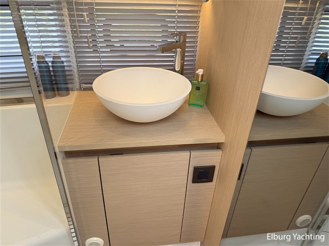 Jeanneau NC37 — foto 50 van 94