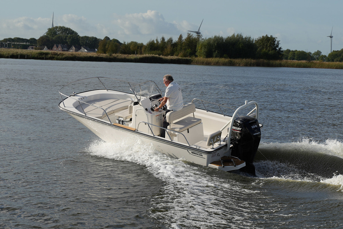 Boston Whaler 170 Montauk — foto 10 van 44