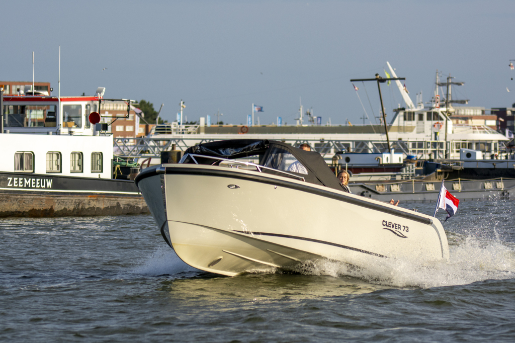 Clever 73 Tender I Voorraad actie! — foto 2 van 4