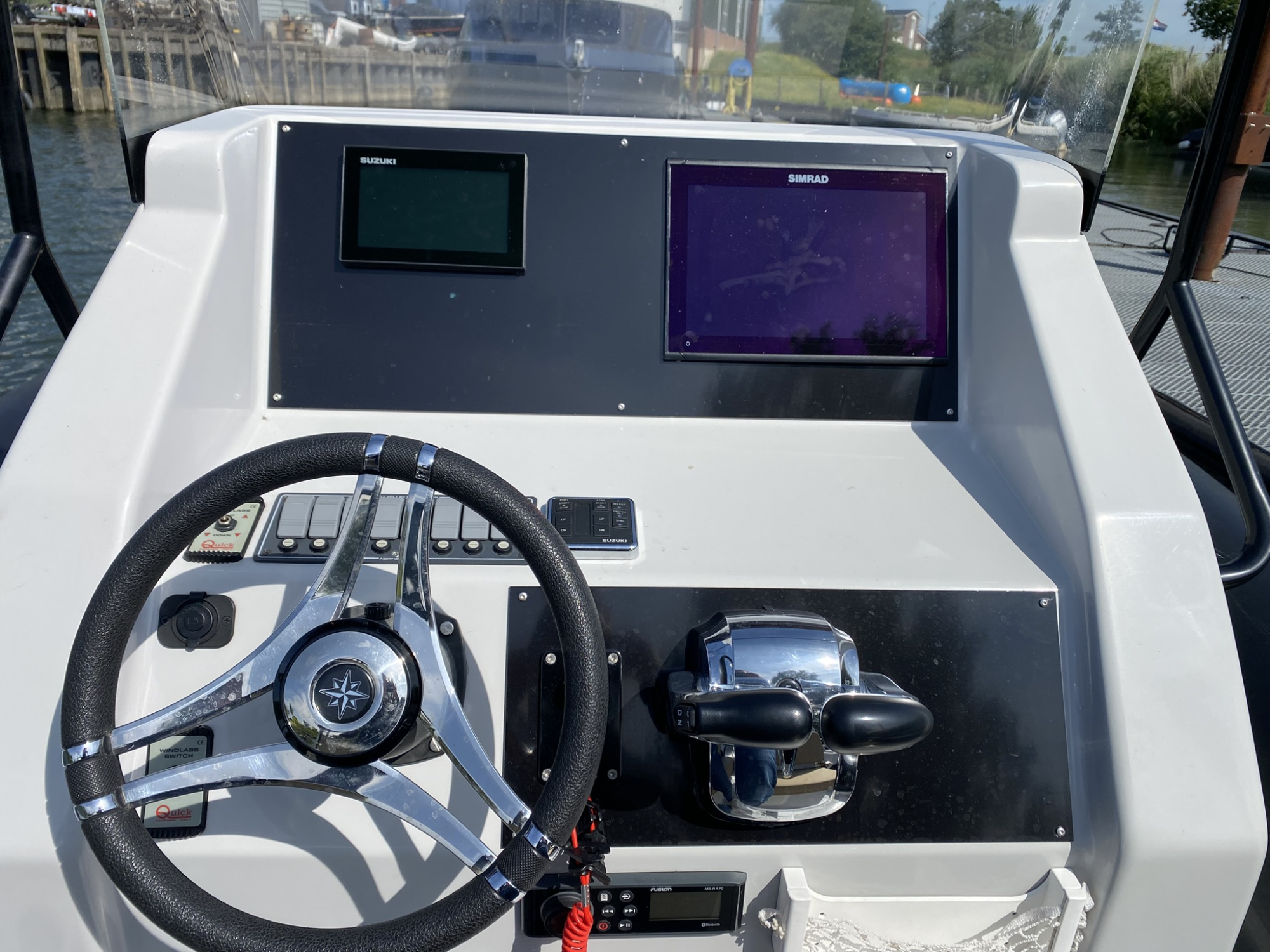 Northstar 680 RW met 2 x Suzuki 150 pk - Bouwjaar 2017 — foto 6 van 8
