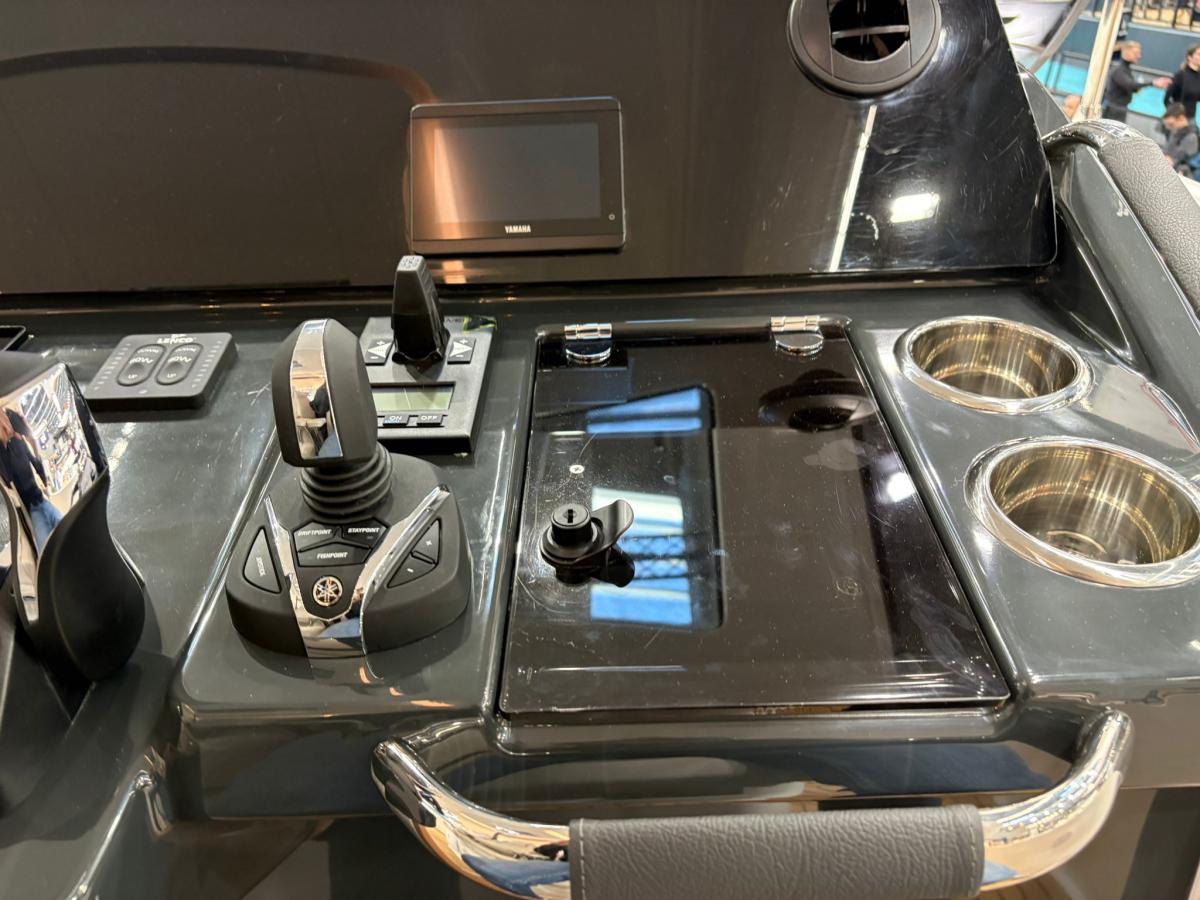 JEANNEAU DB-37 — foto 16 van 36