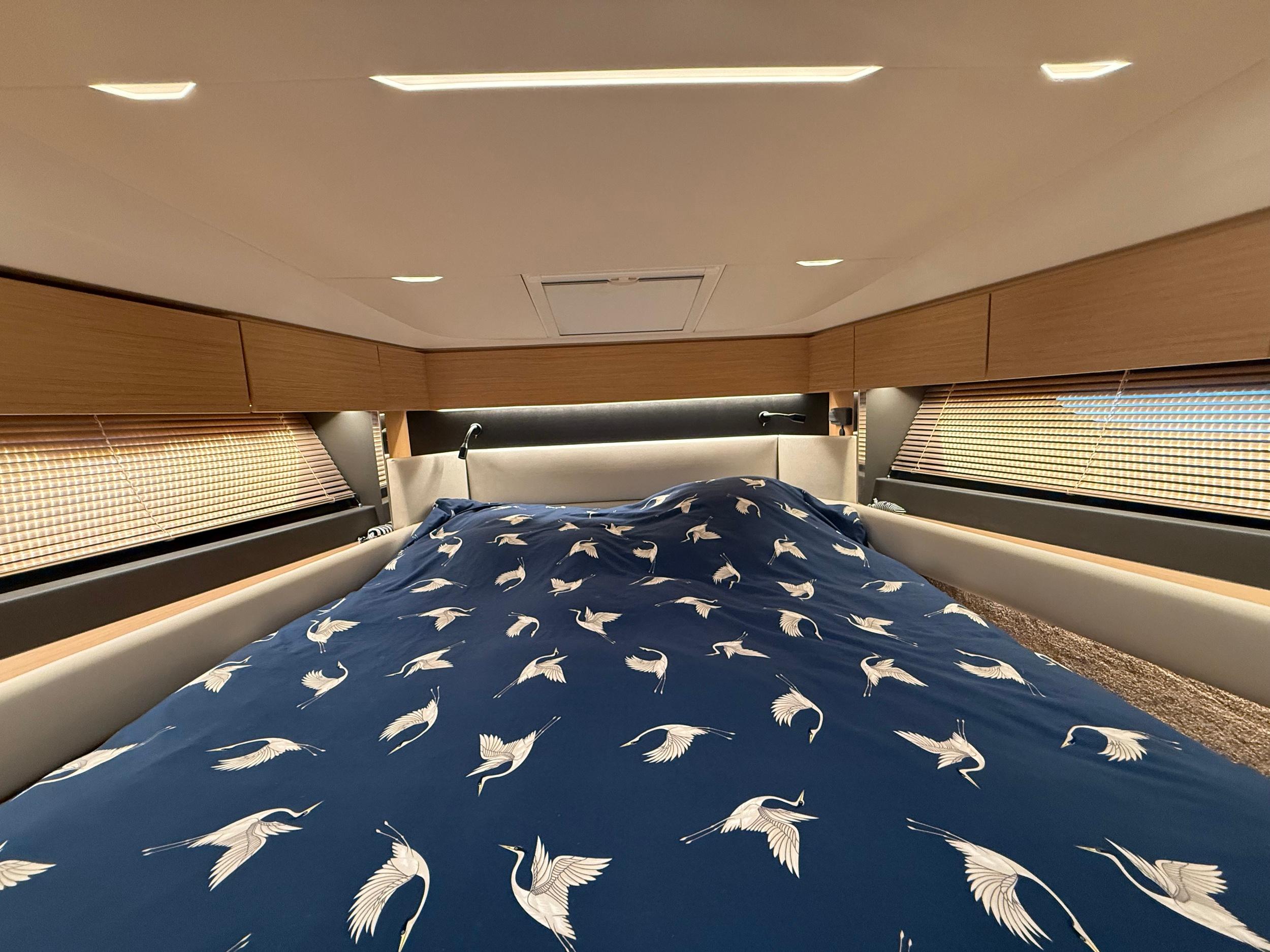 Bavaria R40 Coupe — foto 31 van 36