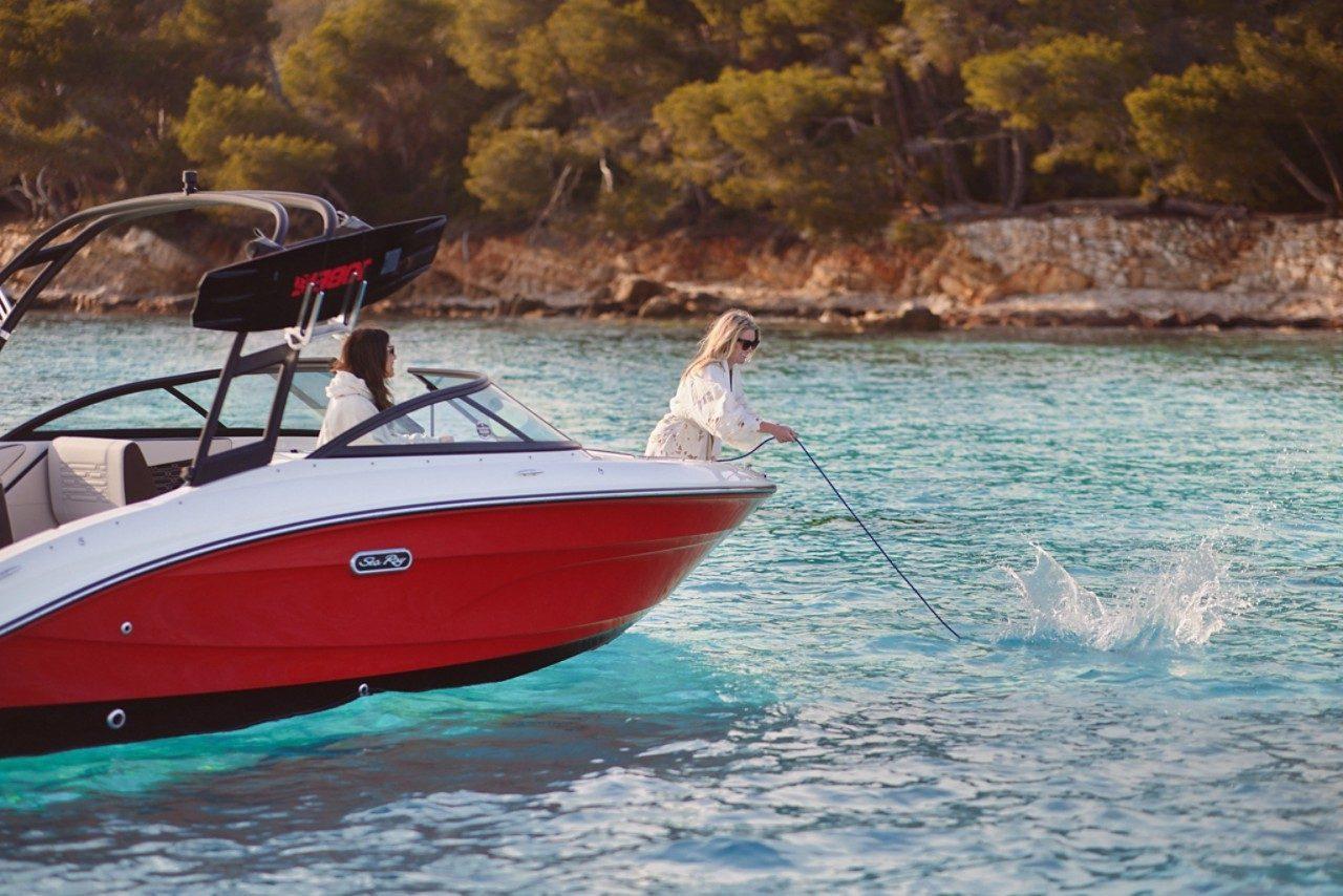 Sea Ray SPX 210 — foto 4 van 9