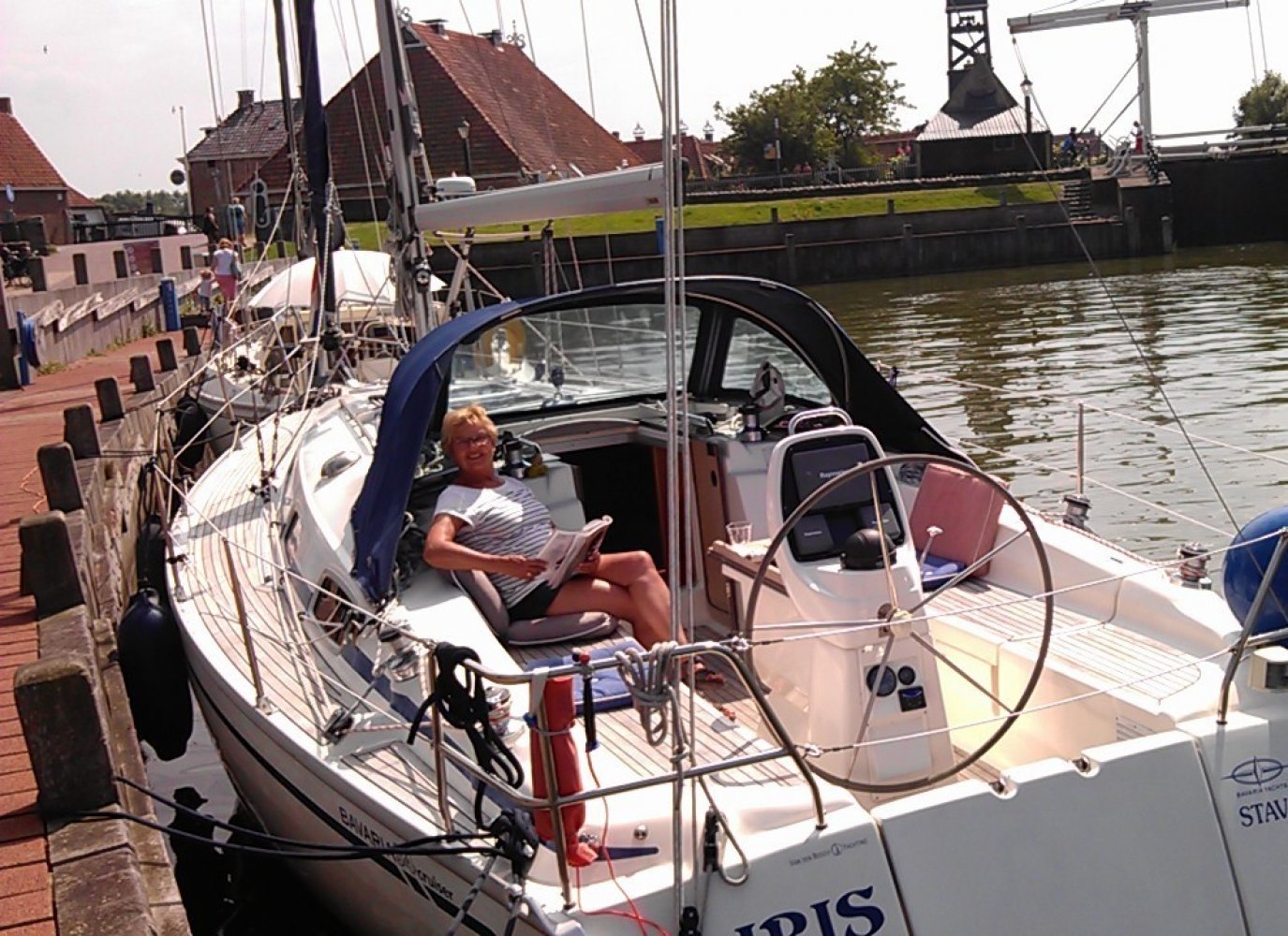 Bavaria - Sailing Yacht - GRP (Polyester) - 2009 - € 54.500 — foto 4 van 11