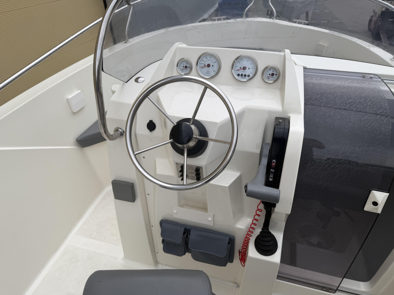 Sun Boat 545 + 70pk Suzuki 2010 — foto 8 van 12