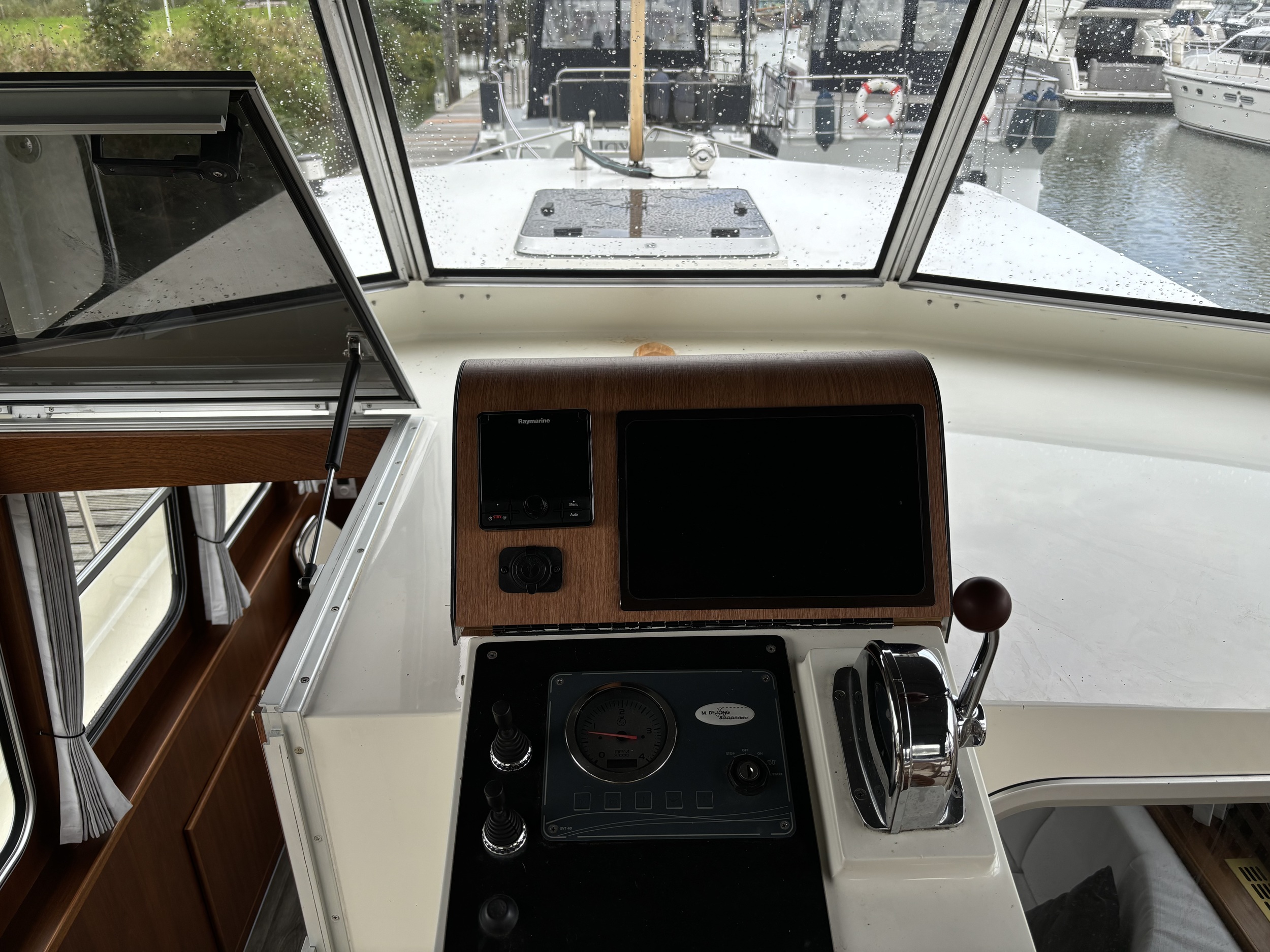 Alm Kruiser 12.50 AK — foto 9 van 28