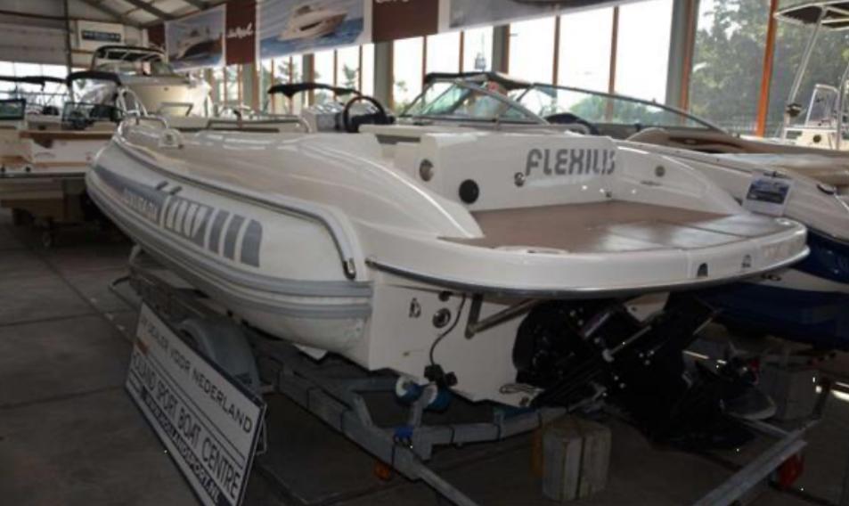 Novurania Custom Line 600 — foto 21 van 26