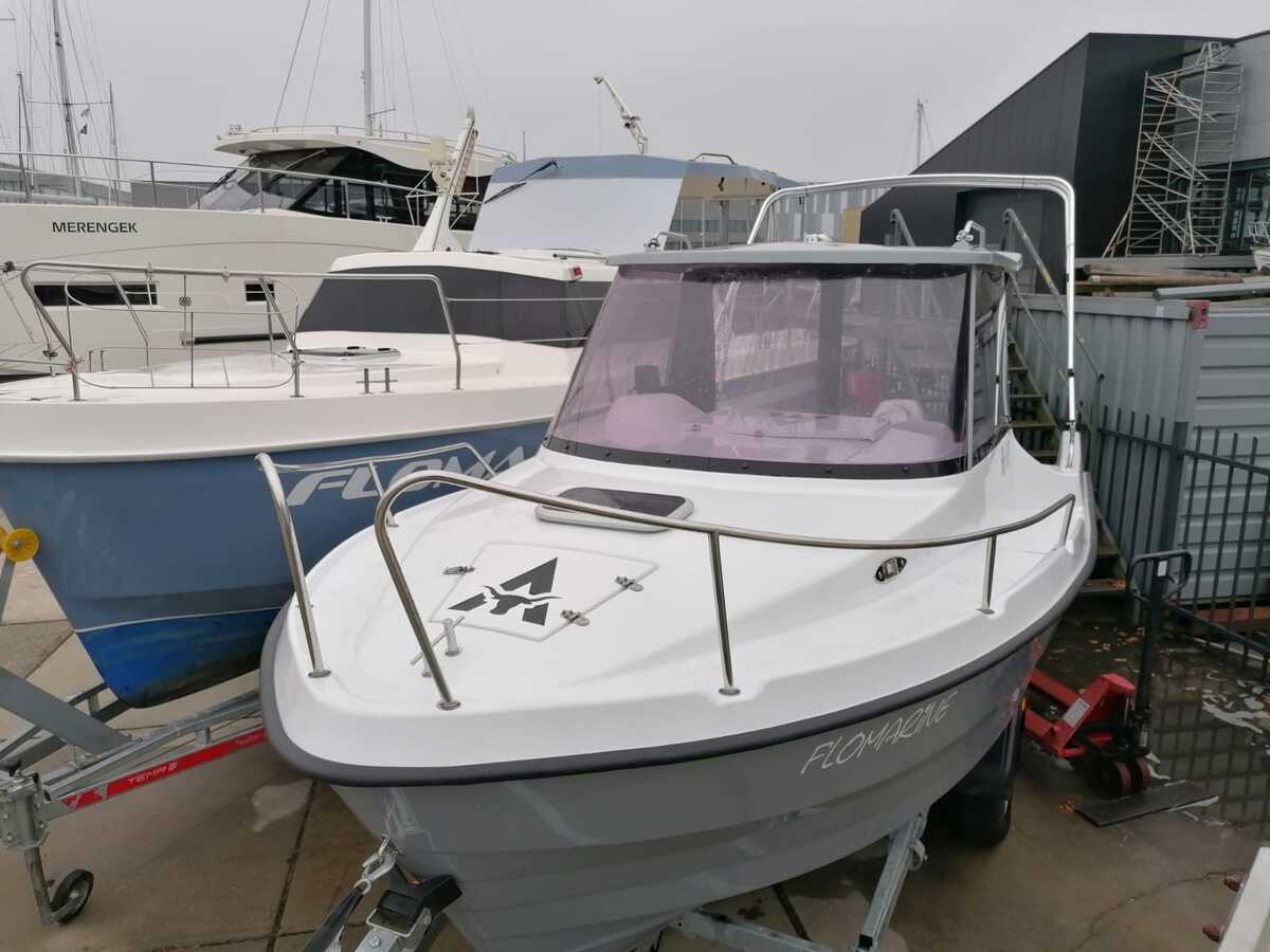 Lakeman Boats 540 Pilothouse — foto 2 van 12