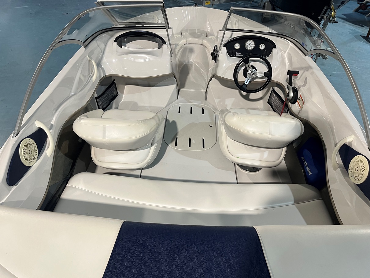 Fourwins 180LE met Mercruiser 3.0L 135PK uit 2010! — foto 5 van 13