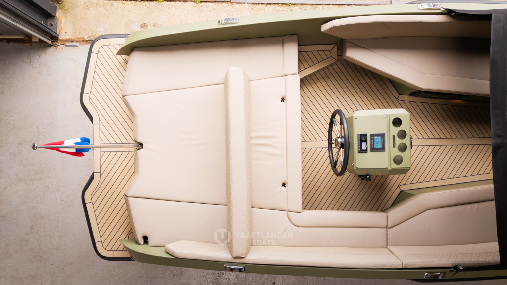 Qualia QT20 E | Elektrische aluminium tender — foto 12 van 24