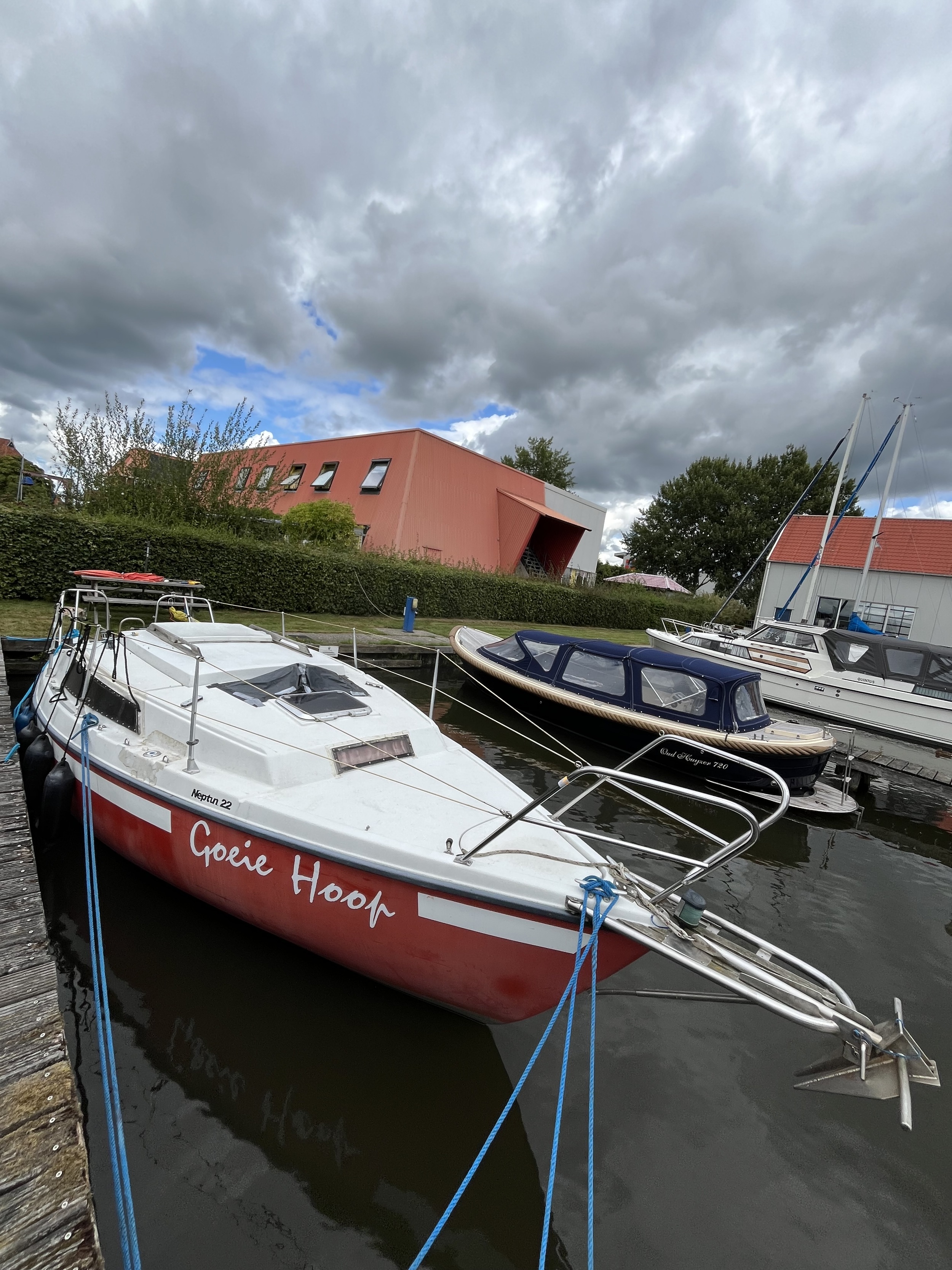 Neptun 22 — foto 2 van 13