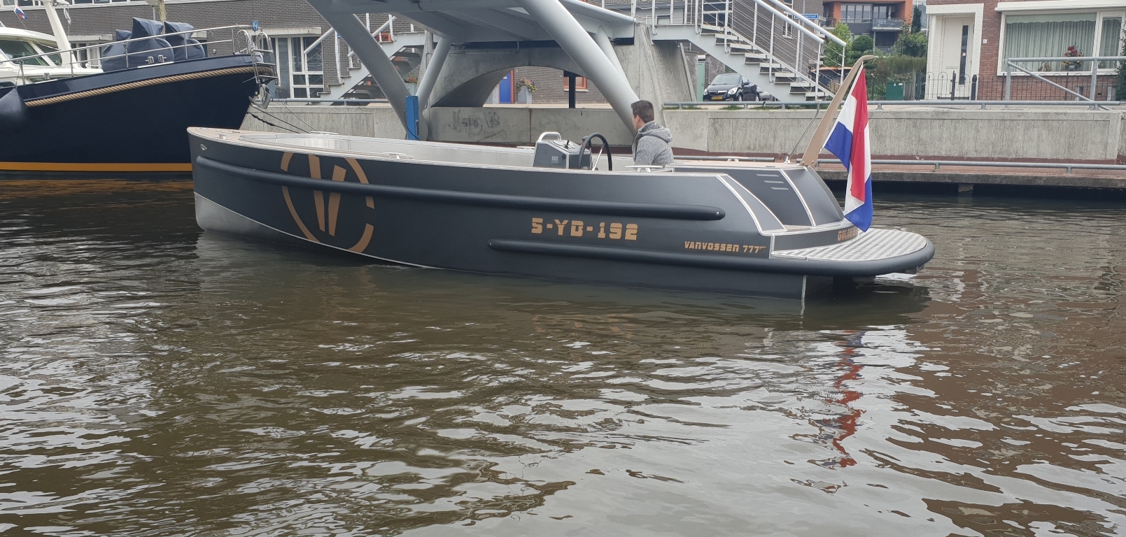 Van Vossen VanVossen Tender 777 (sport) — foto 21 van 30