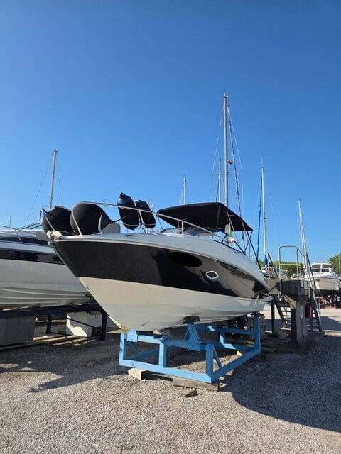 Bayliner 742 CU - BluYachting — foto 7 van 12