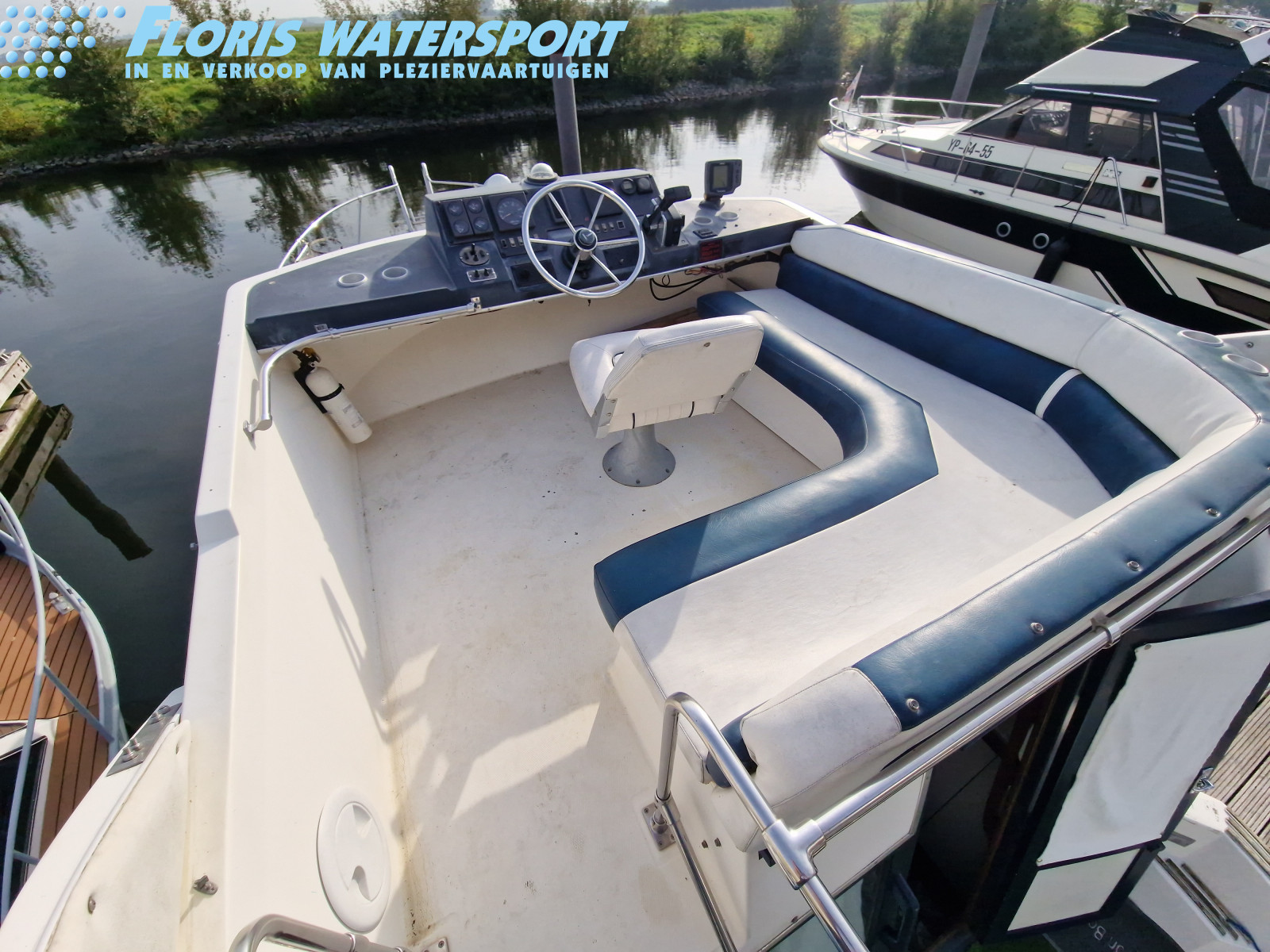 Bayliner 2858 Fly — foto 7 van 18