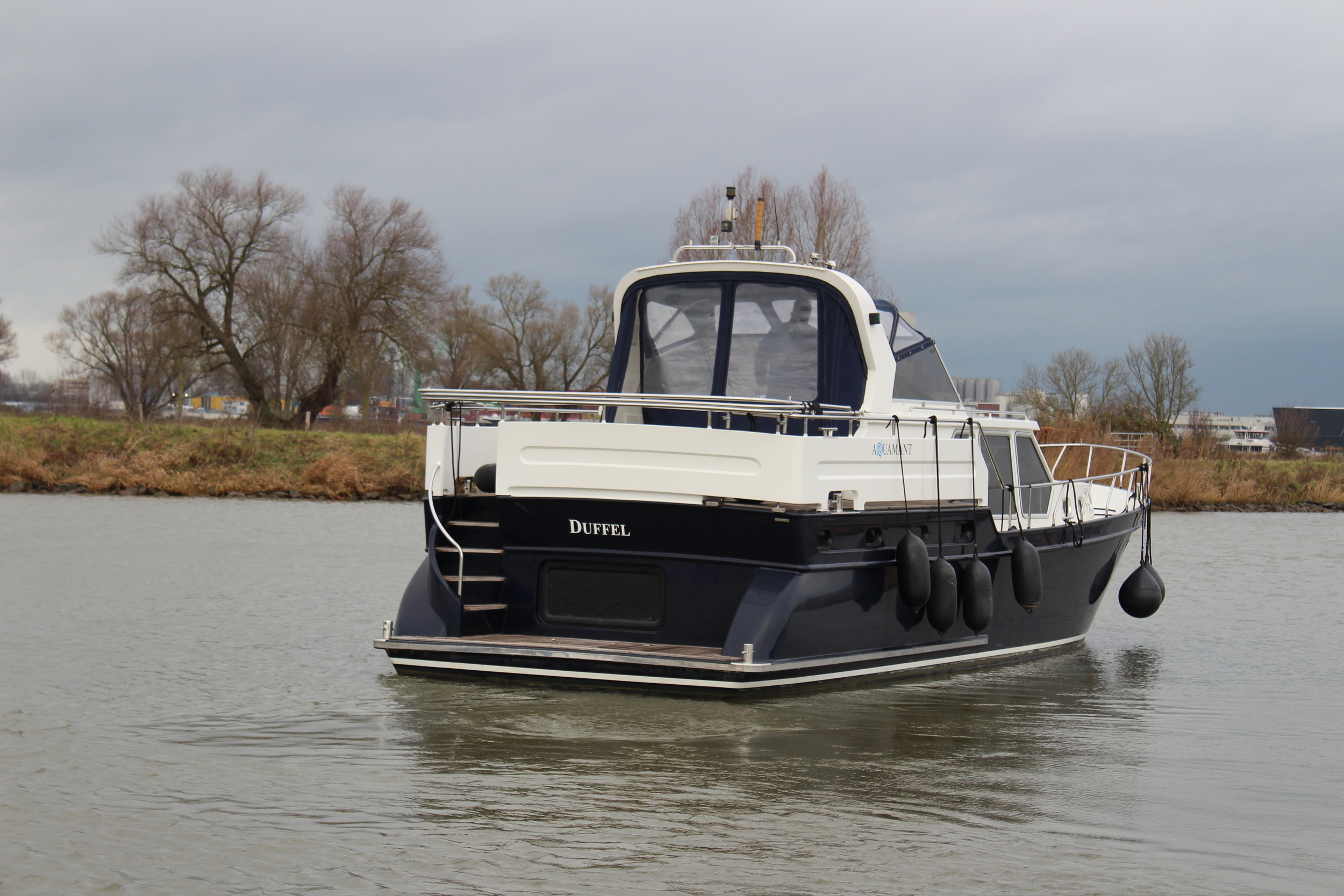 Explorer 45 — foto 3 van 29