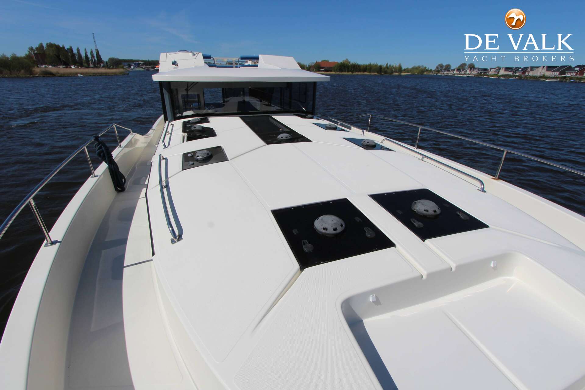 Horizon 3 — foto 12 van 39