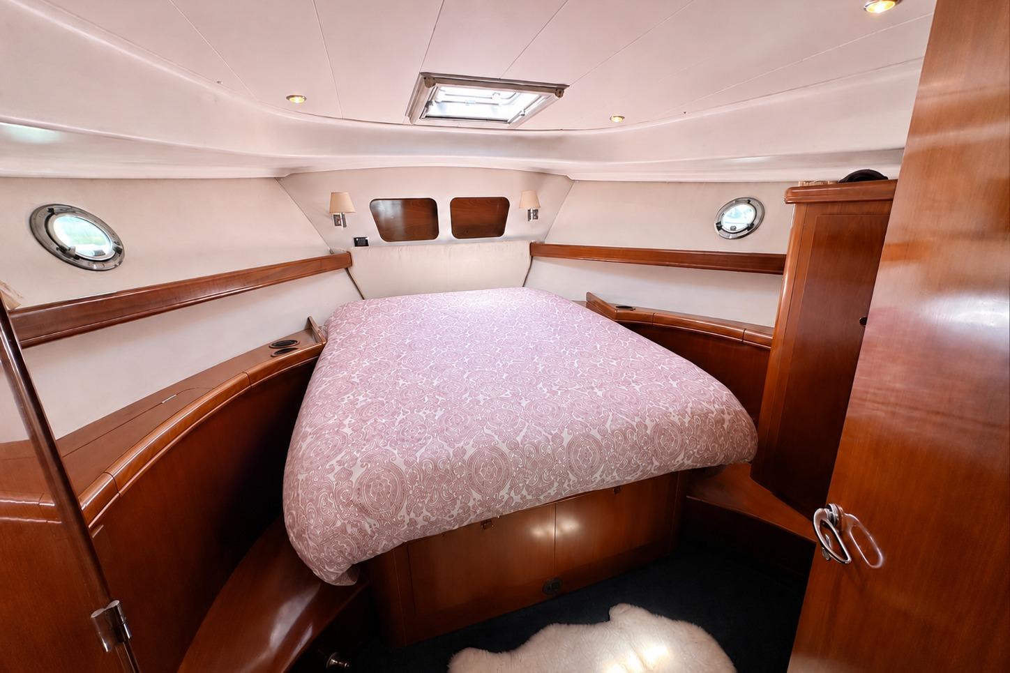 Beneteau Swift Trawler 42 — foto 9 van 11