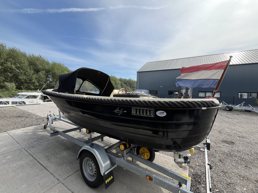 Liberty 560 sloep — foto 2 van 15