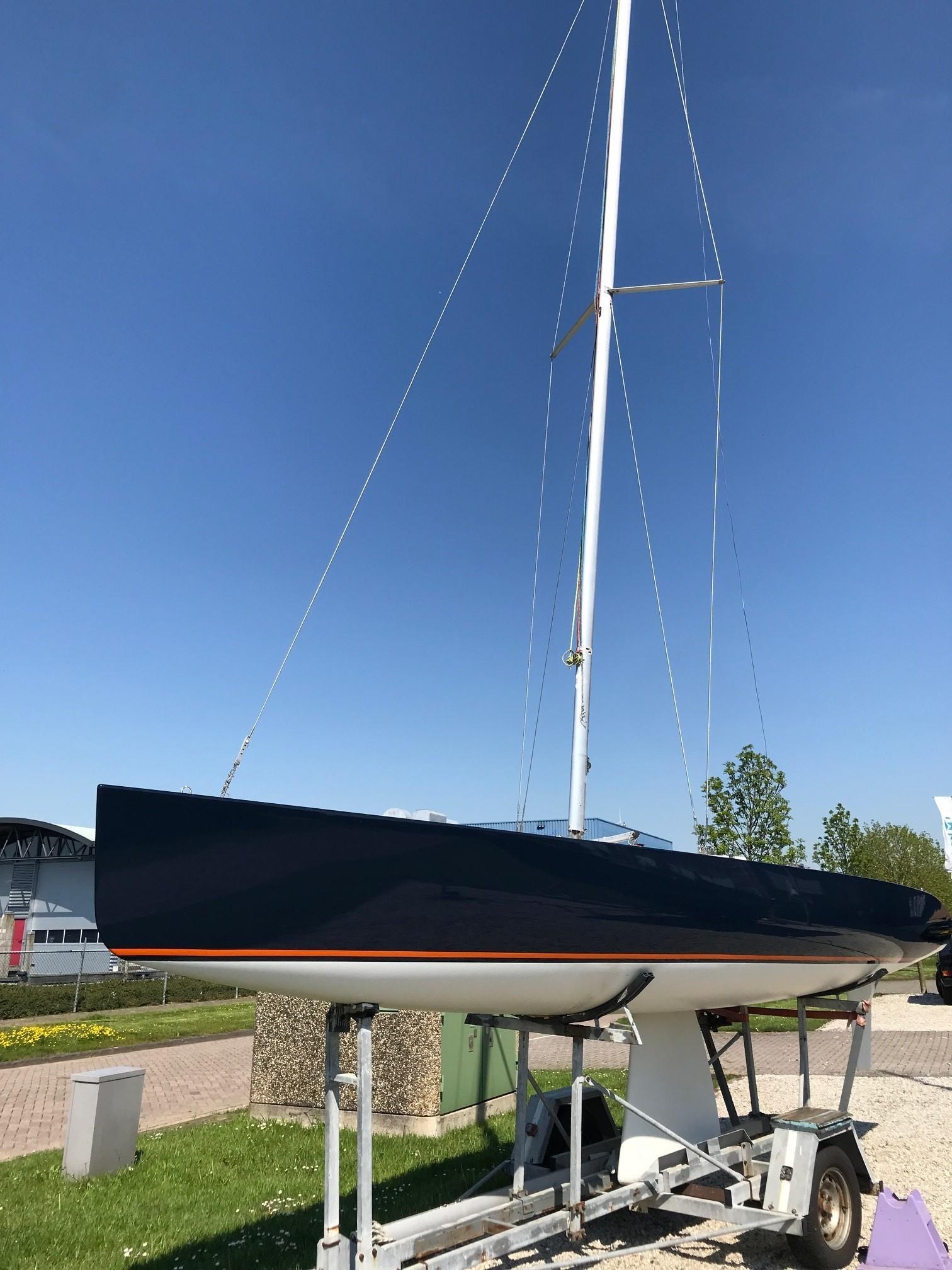 Mono Racer 750 — foto 3 van 8