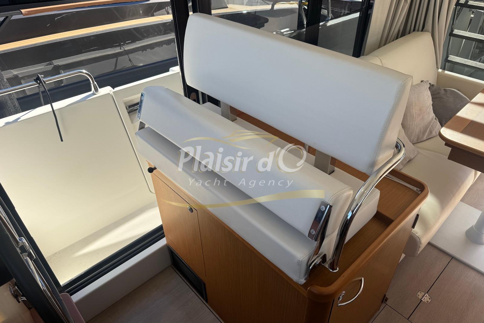 Beneteau Swift Trawler 35 — foto 49 van 57