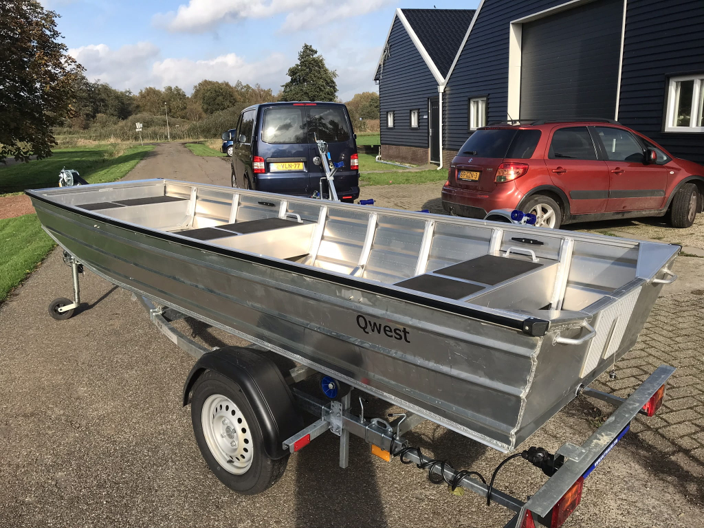 Qwest B Serie + 4 PK Tohatsu * — foto 4 van 4