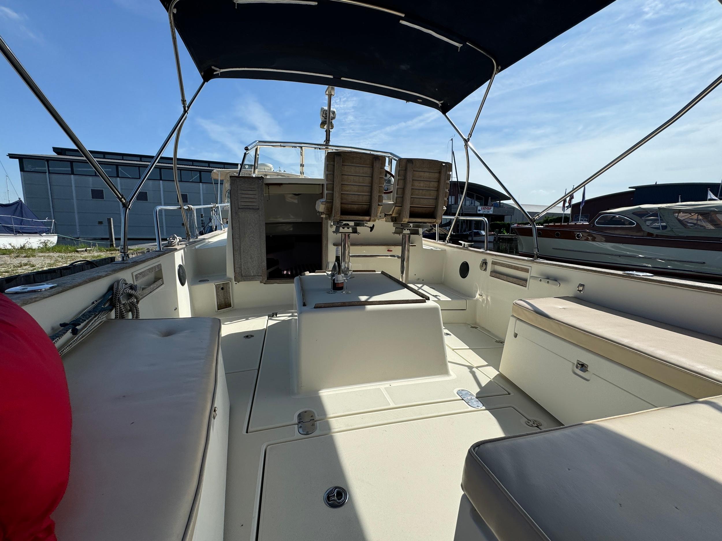 Rhea 750 open — foto 11 van 35