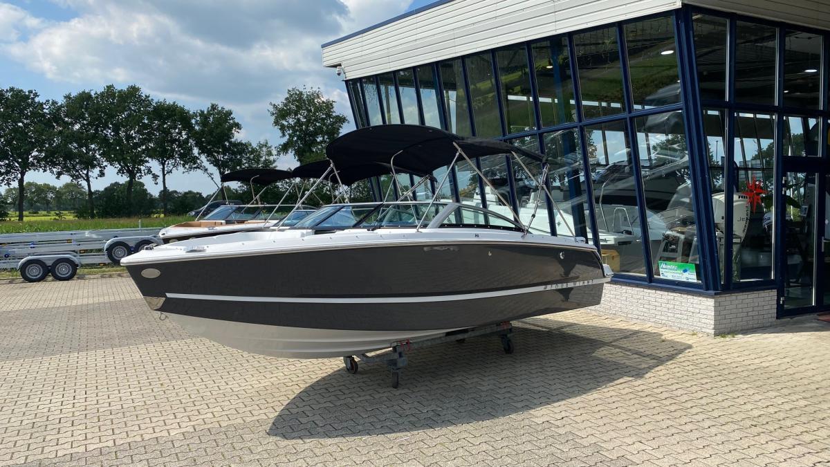 Four Winns H2 — foto 4 van 30