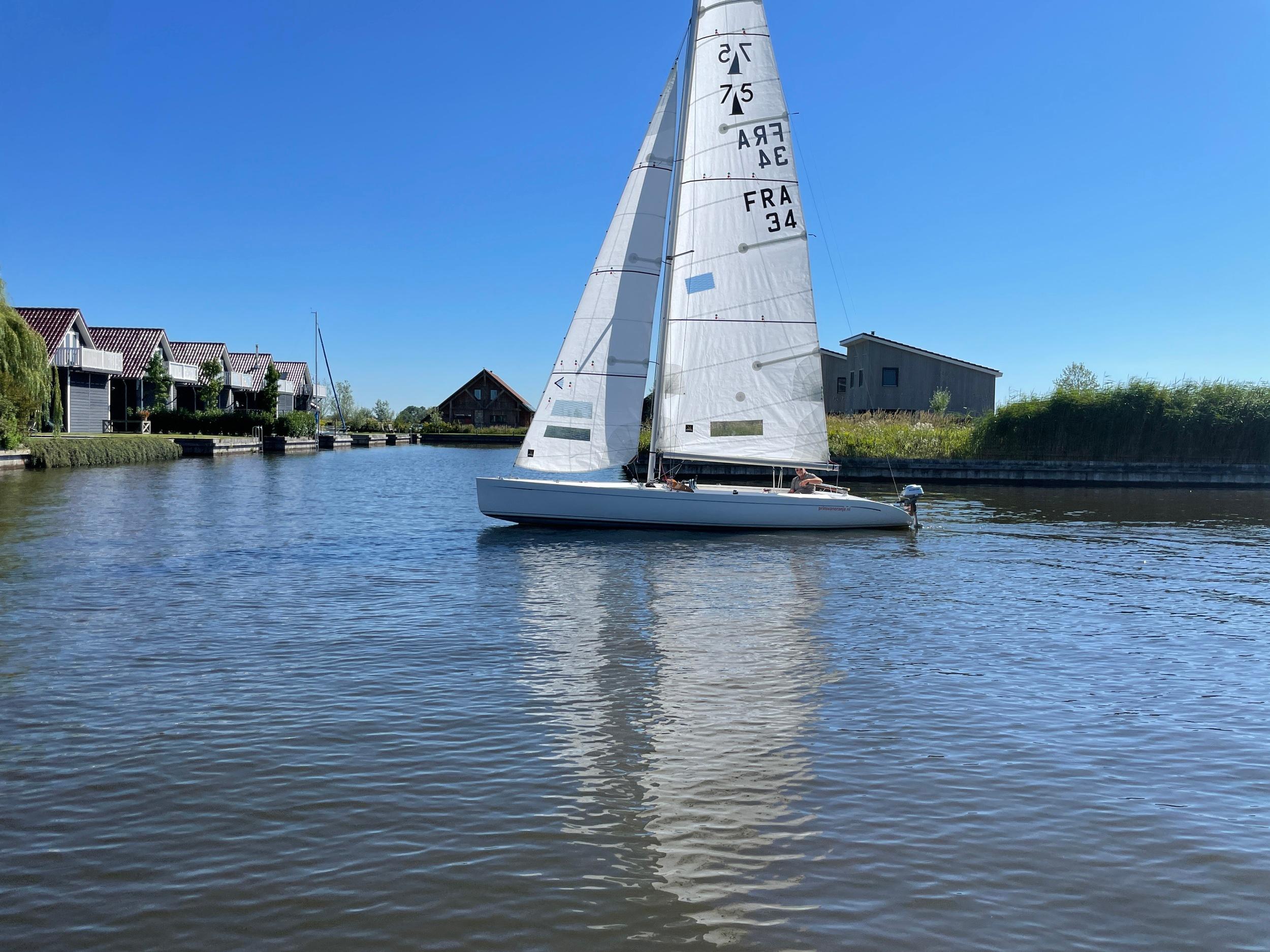 Mono Racer 750 — foto 14 van 14