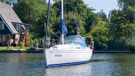 Dufour Yachts 30 Classic (2001)