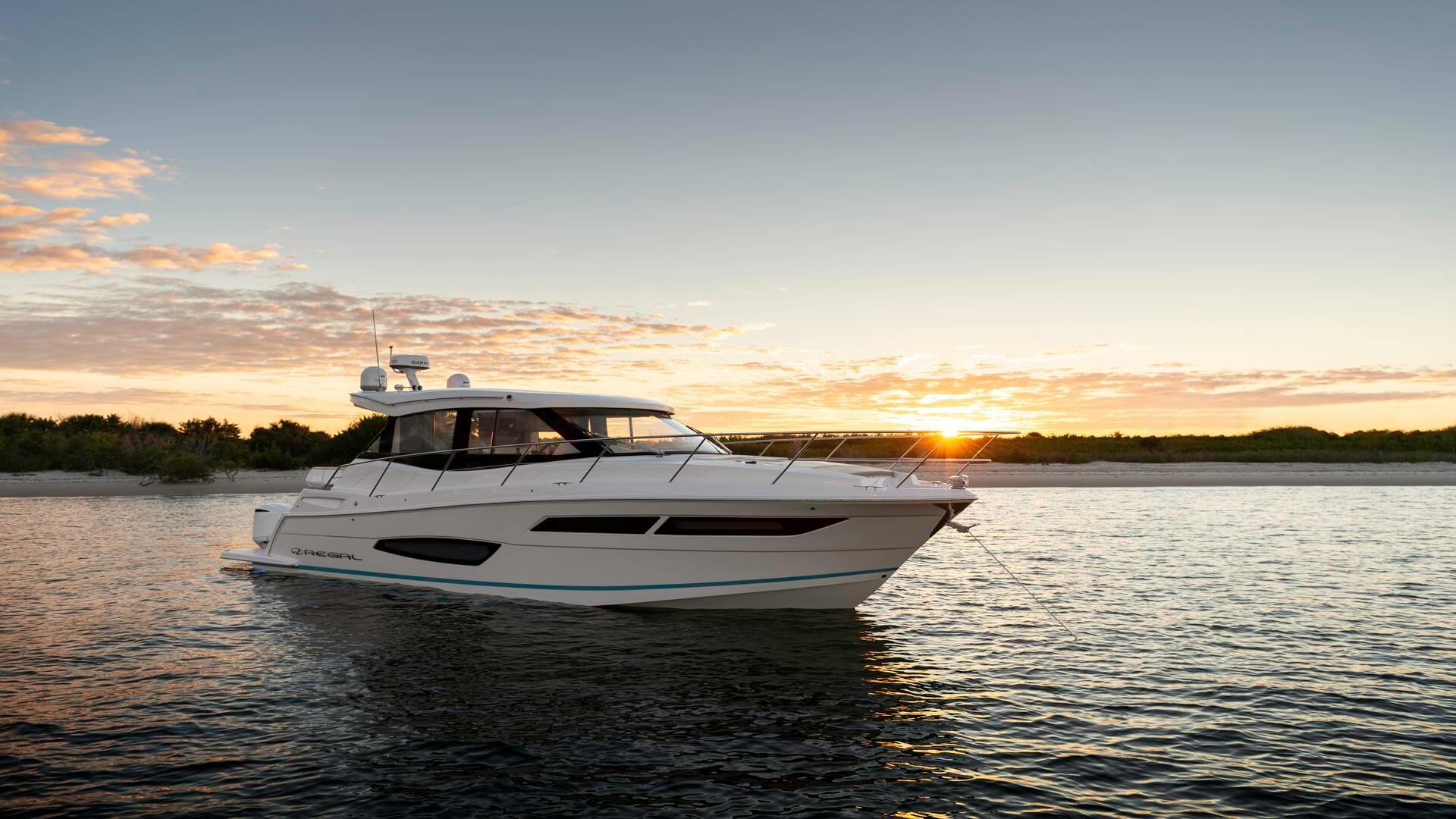 Regal 38 XO