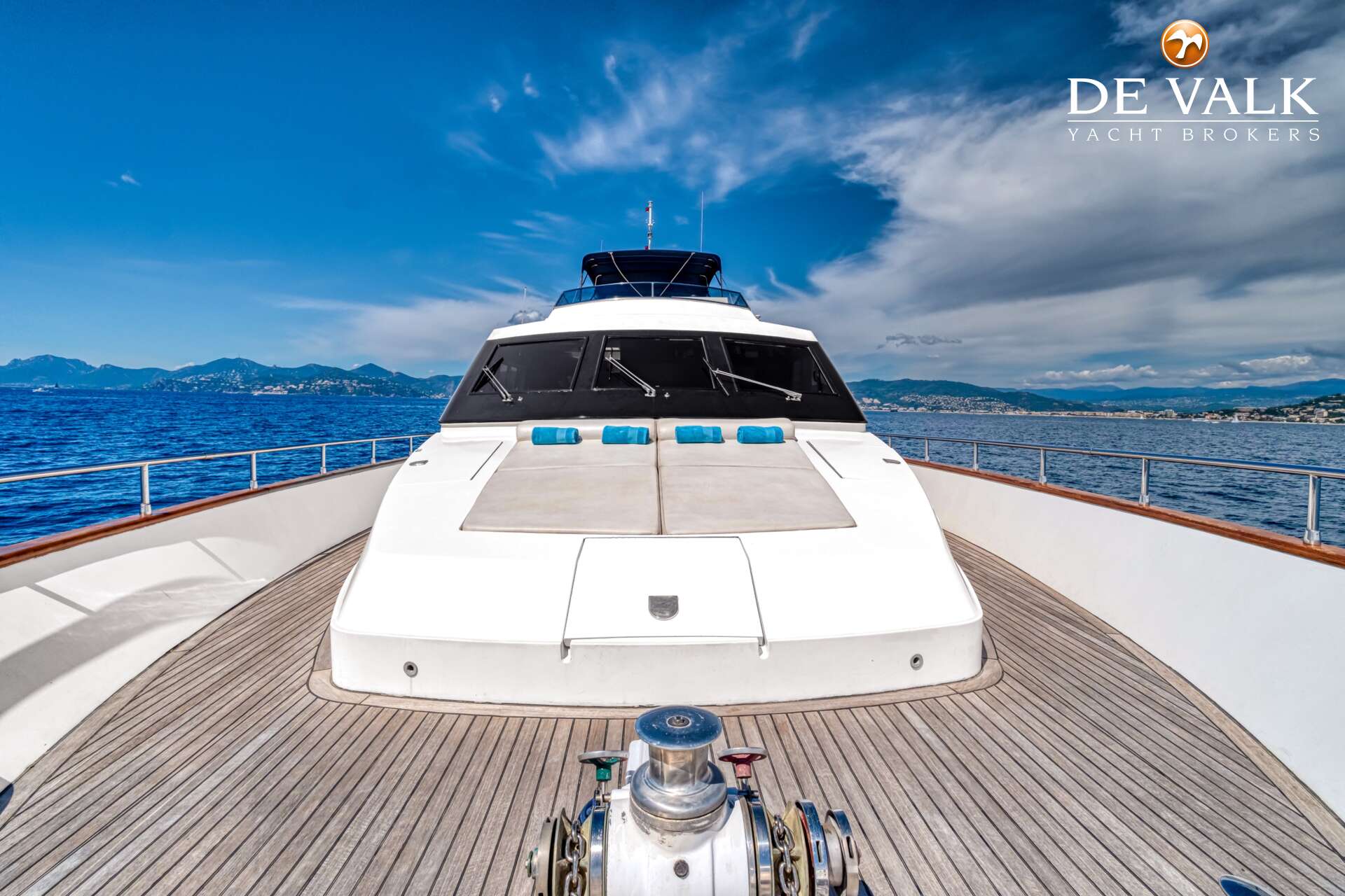 Falcon 82 — foto 18 van 39