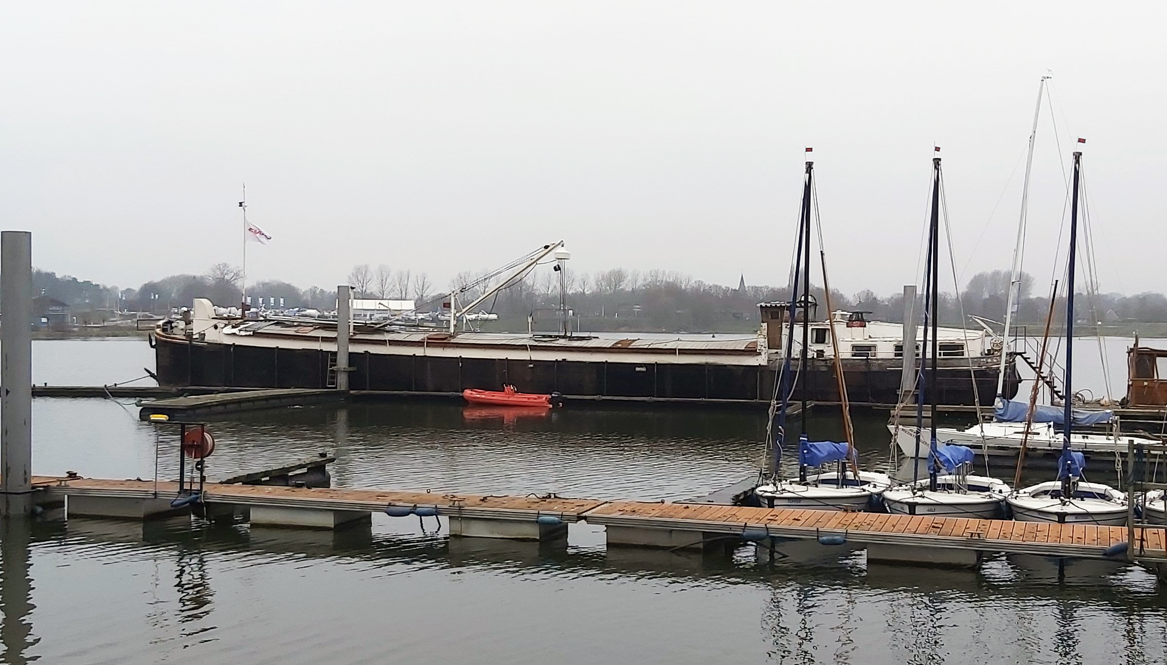 Spits 38.00 — foto 1 van 84